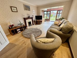 Lounge - click for photo gallery